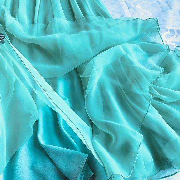 Vintage Green Pleated Chiffon Maxi Dress - Picture 10 of 15